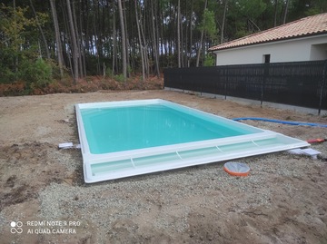 Pose de piscine à coque