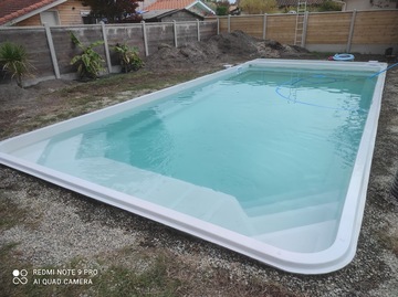 Pose de piscine à coque